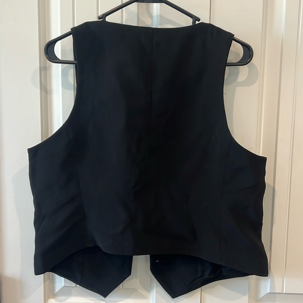 New with tags women’s express vest